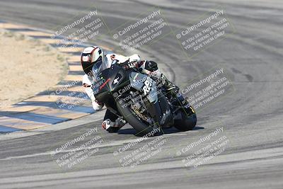 media/Dec-01-2025-Moto Forza (Mon) [[2daa91e15f]]/2-Intermediate Group/Session 2 (Turns 9 and 10)/
